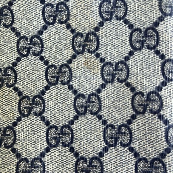 Vintage Gucci monogram clutch/makeup bag - Picture 5 of 11